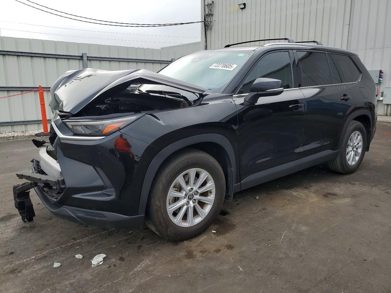TOYOTA GRAND HIGHLANDER 2024