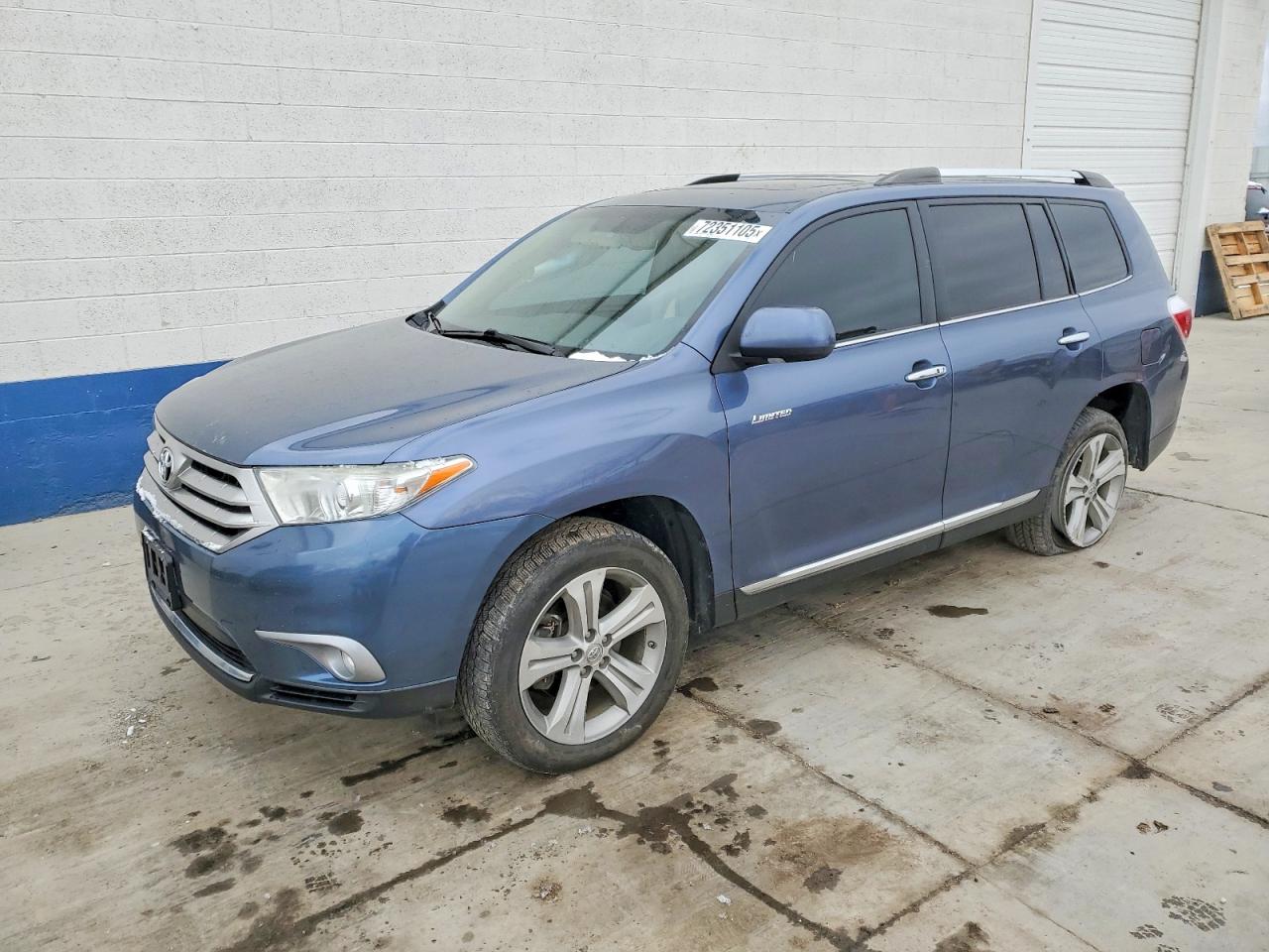 TOYOTA HIGHLANDER 2012