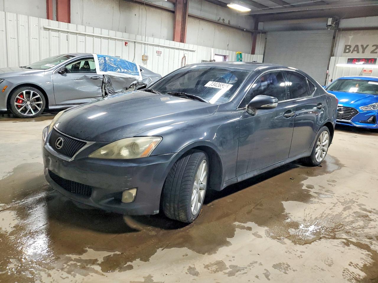 LEXUS IS 2010