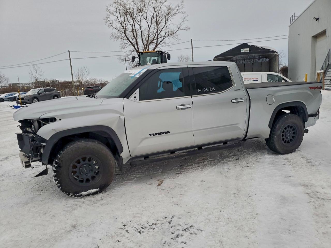 TOYOTA TUNDRA CRE 2023