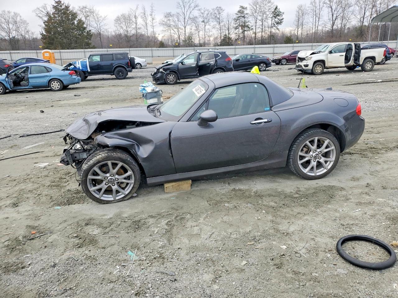 MAZDA MX-5 MIATA 2015
