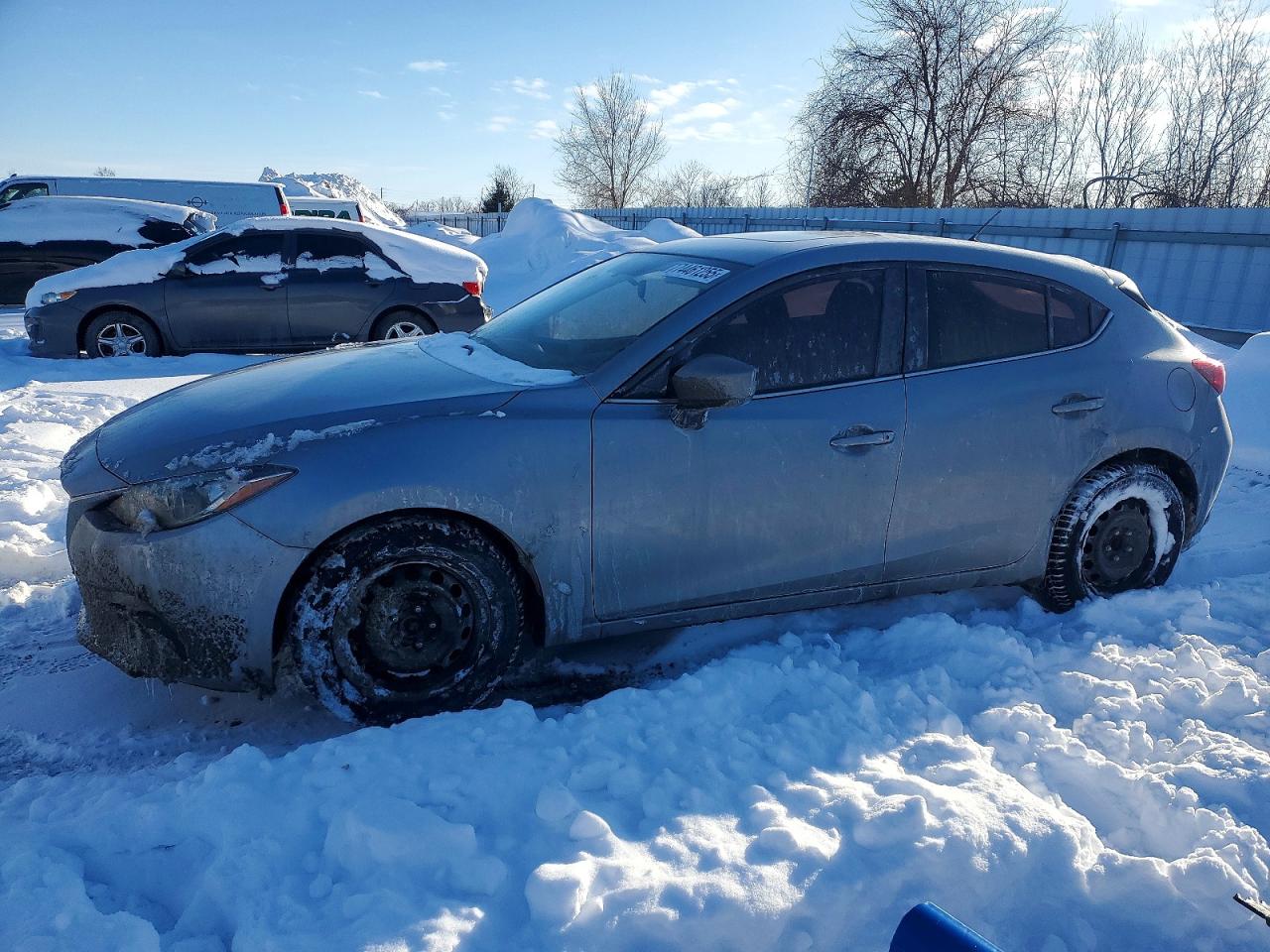 MAZDA 3 2015