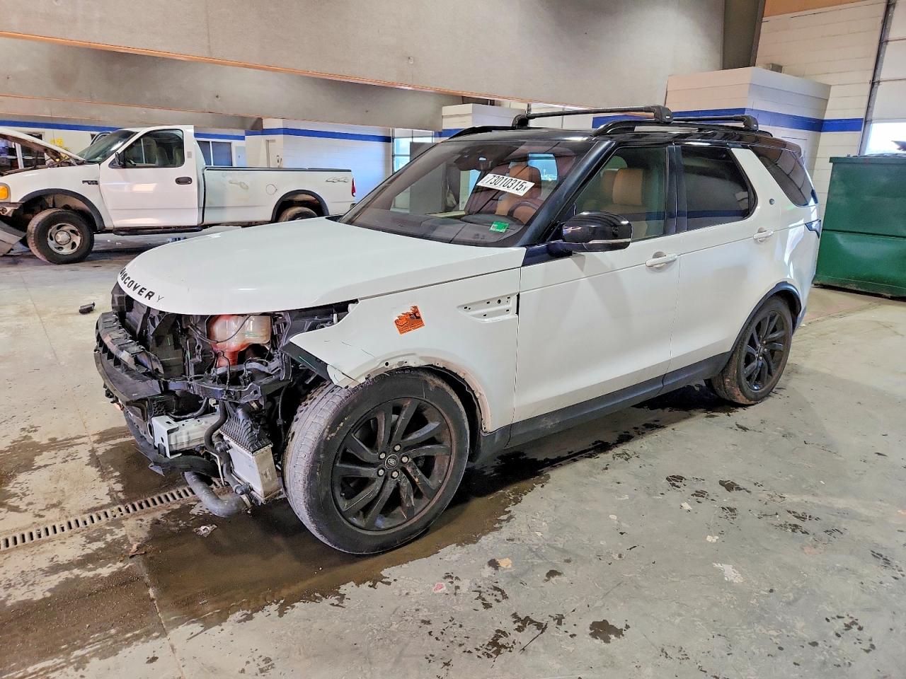 LAND ROVER DISCOVERY 2019