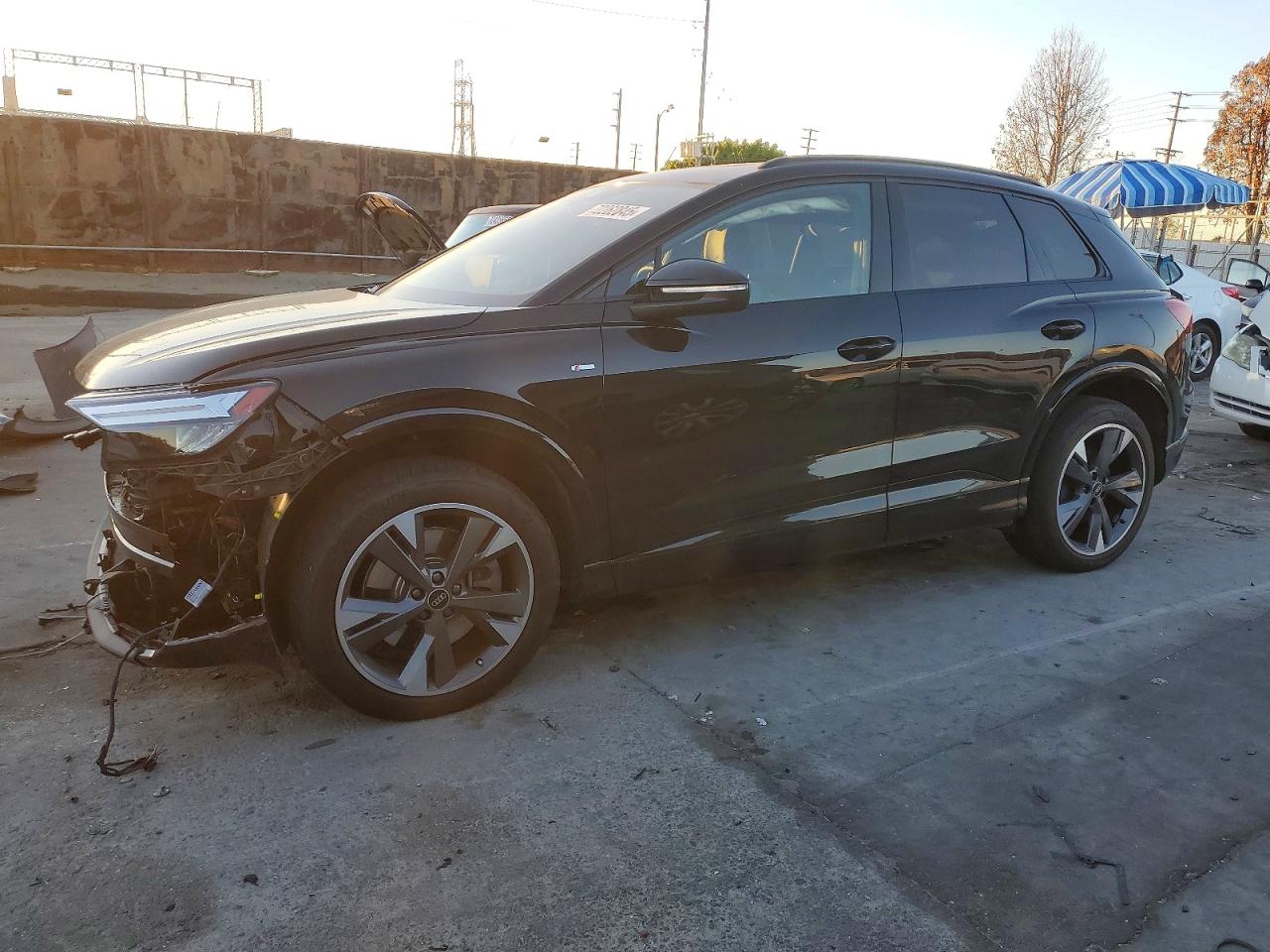 AUDI Q4 E-TRON 2024