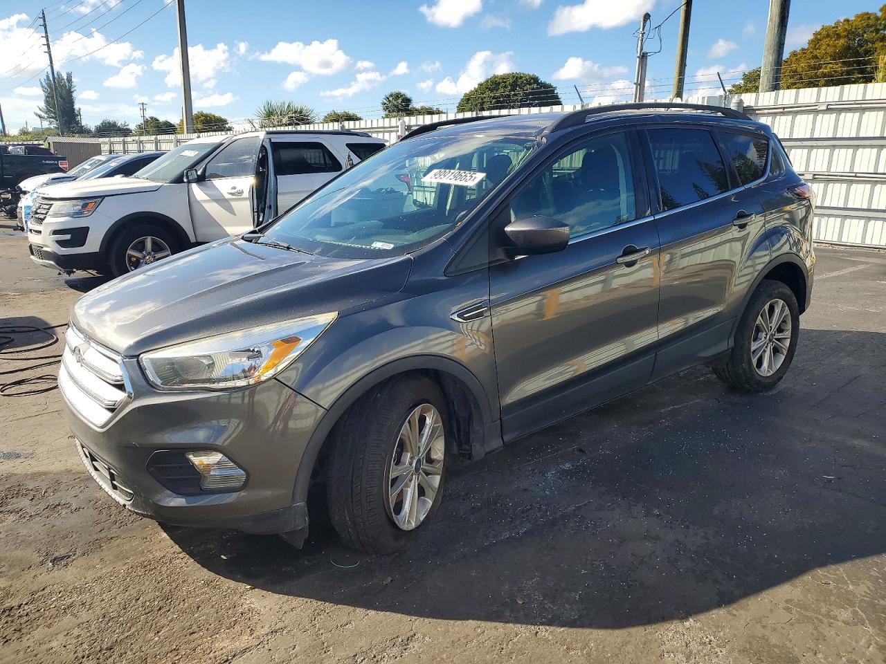 FORD ESCAPE SE 2018