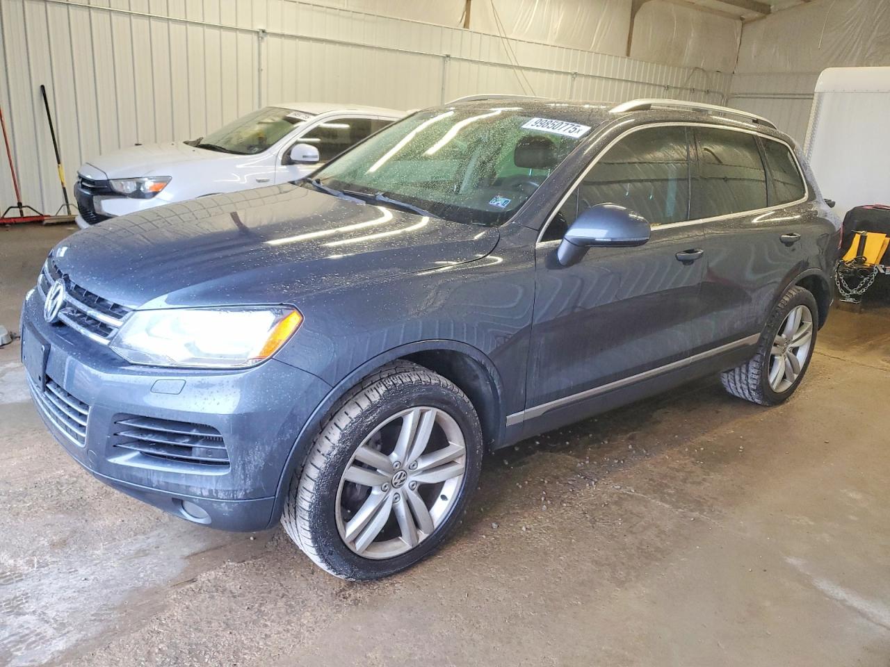 VOLKSWAGEN TOUAREG V6 2011