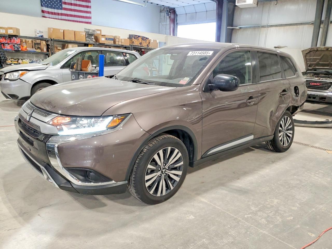 MITSUBISHI OUTLANDER 2019