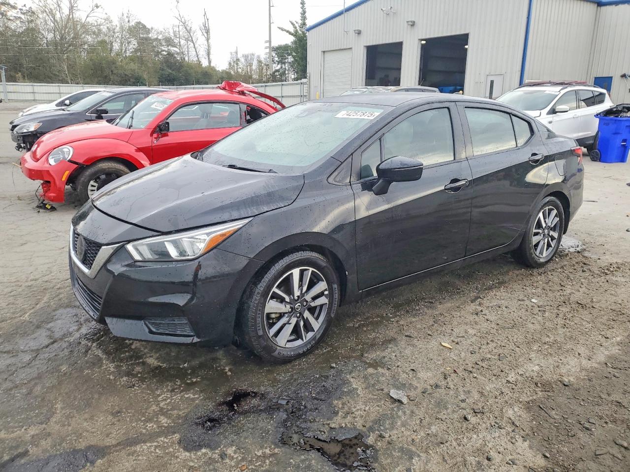 NISSAN VERSA 2020