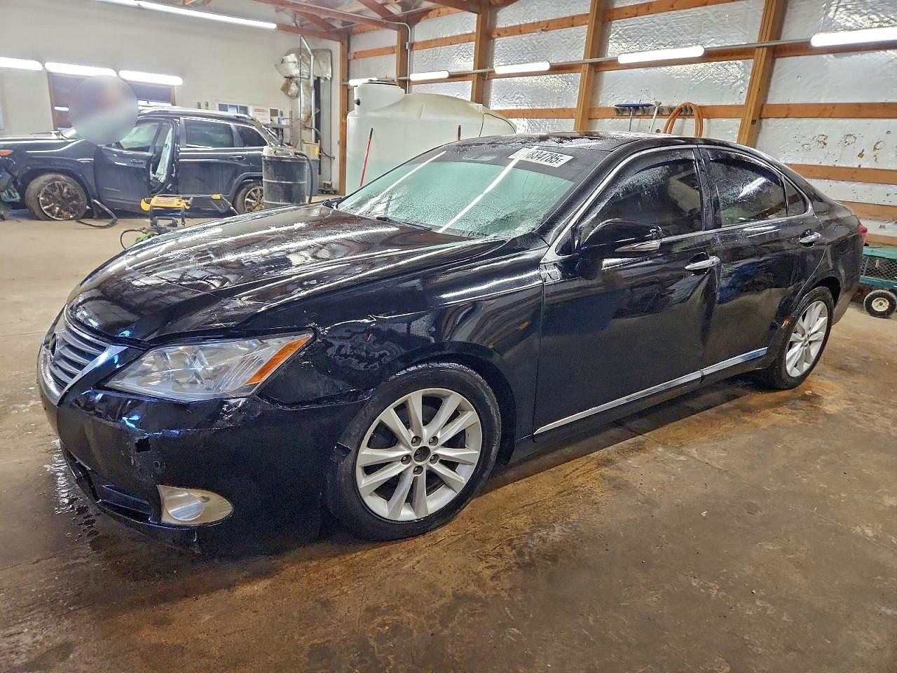 LEXUS ES 2011