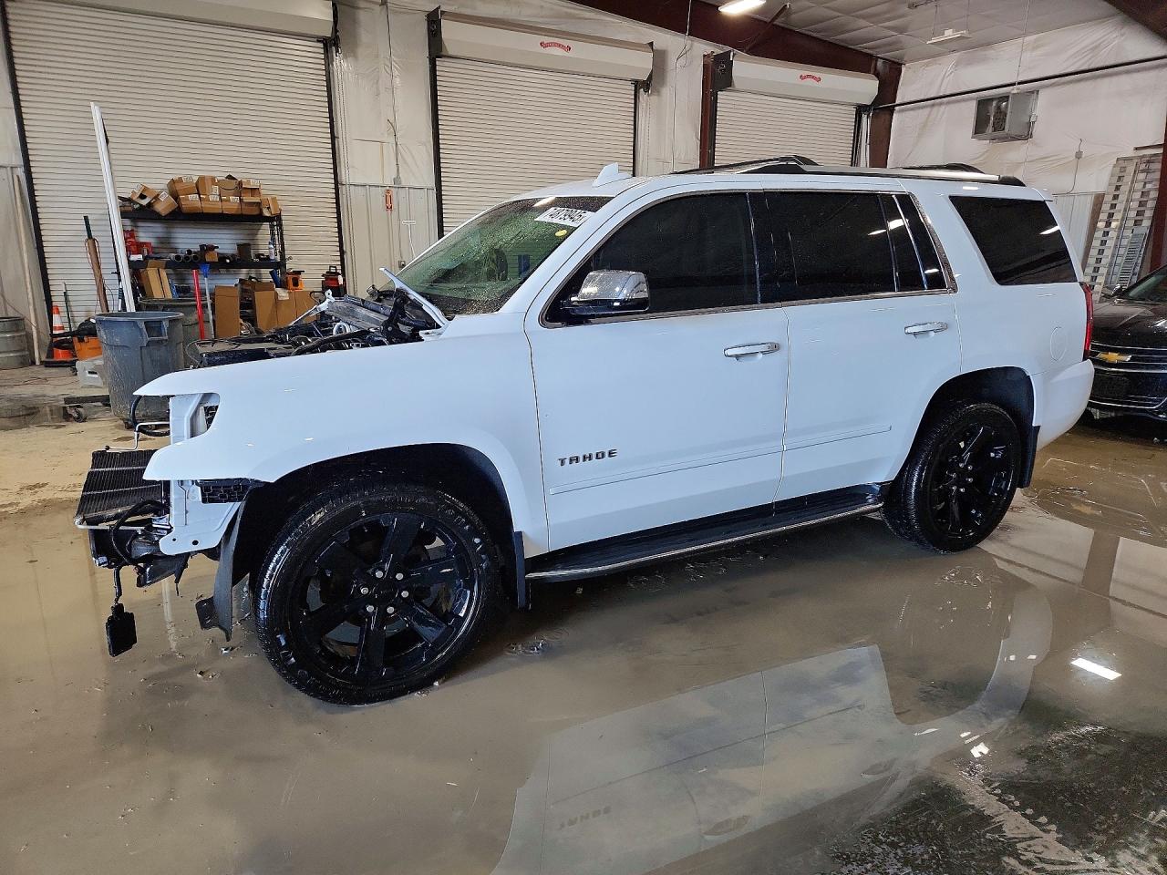 CHEVROLET TAHOE 2017