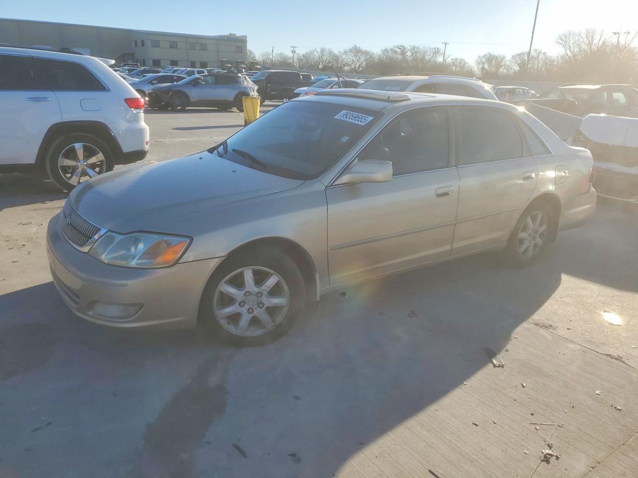 TOYOTA AVALON 2002
