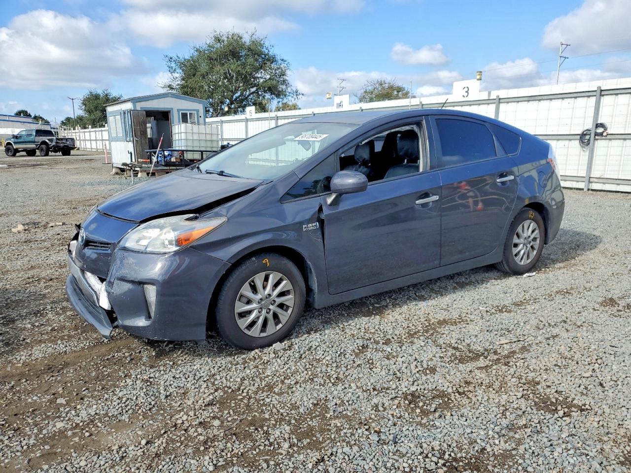 TOYOTA PRIUS PLUG-IN 2014