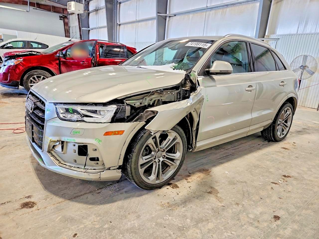 AUDI Q3 2016