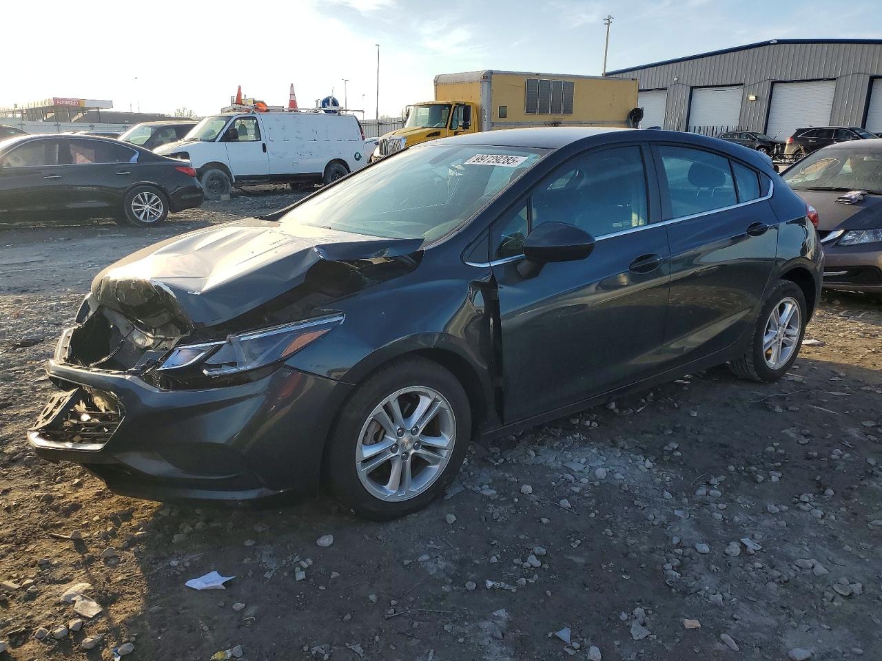 CHEVROLET CRUZE 2018