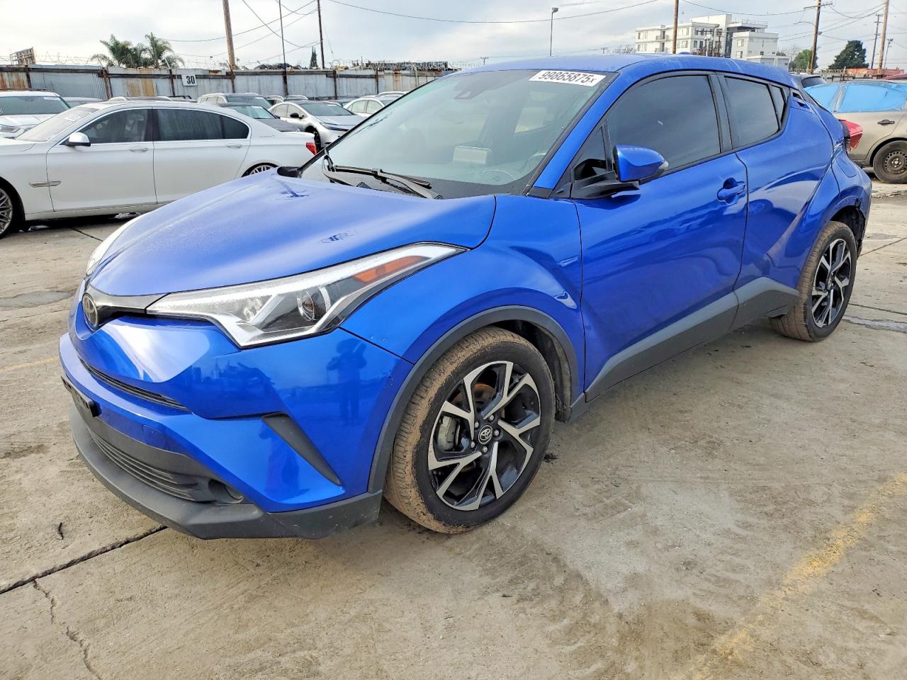 TOYOTA C-HR XLE 2019