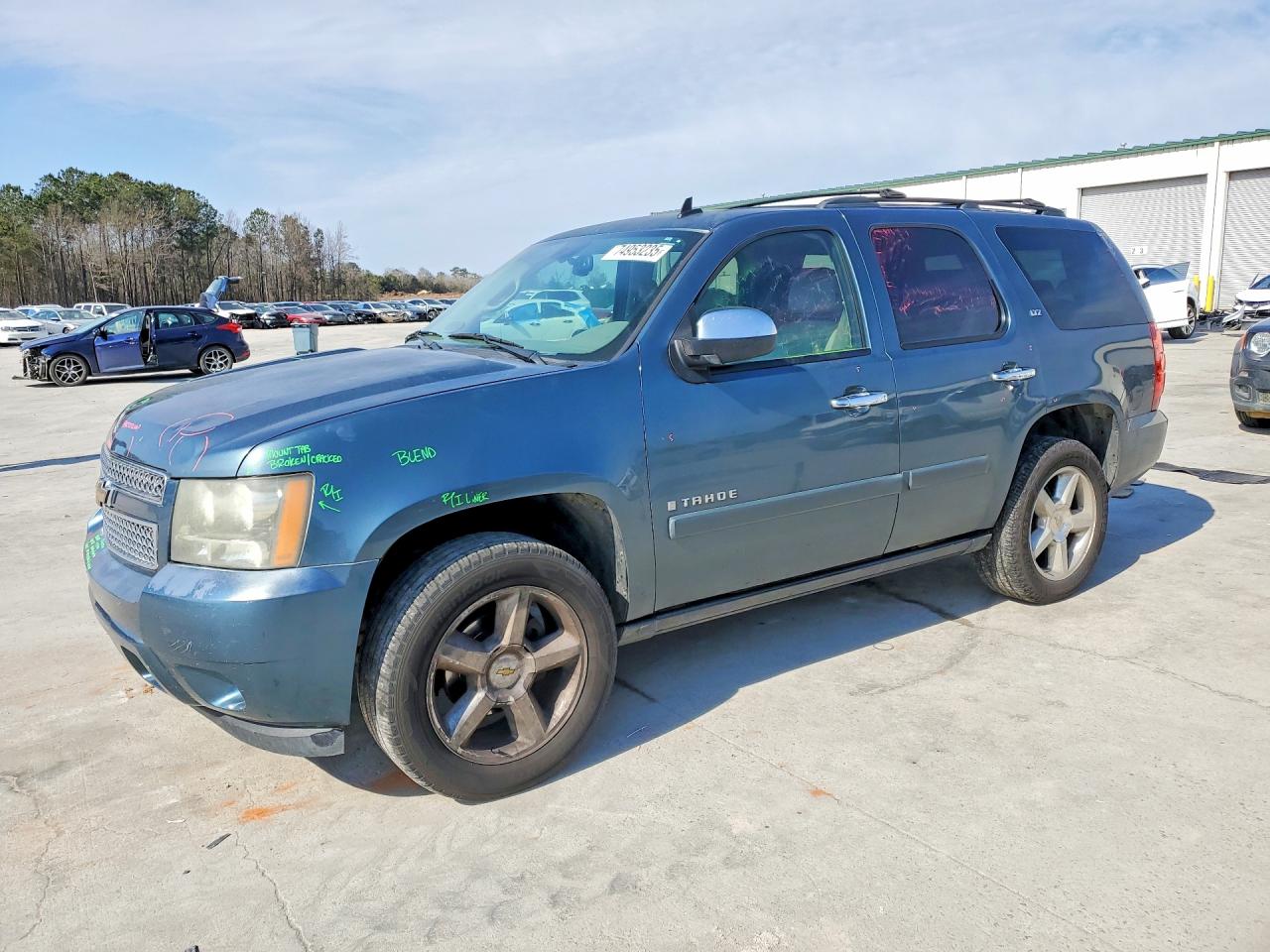 CHEVROLET TAHOE 2008