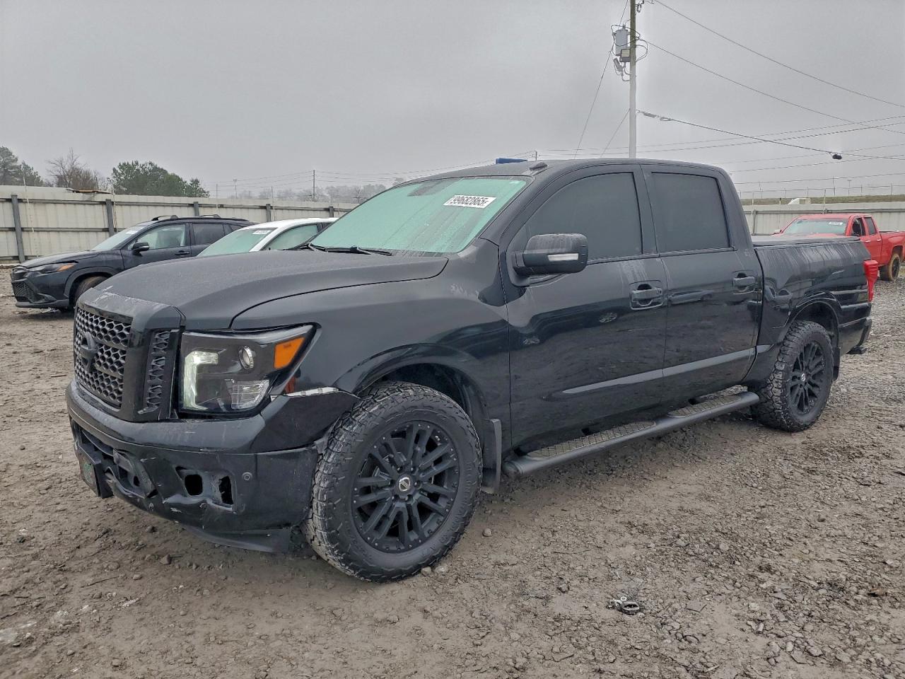 NISSAN TITAN PLAT 2019