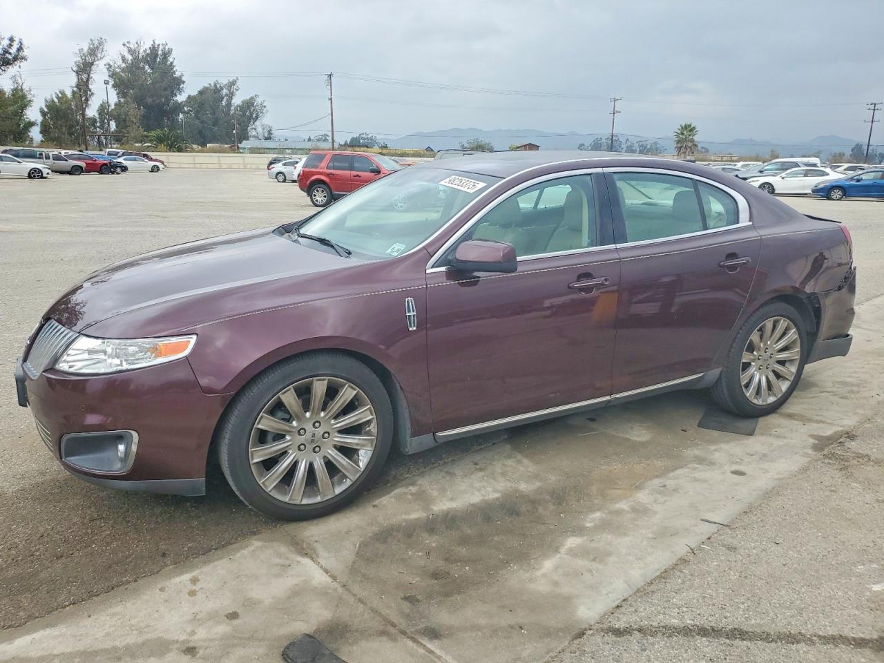 LINCOLN MKS 2011