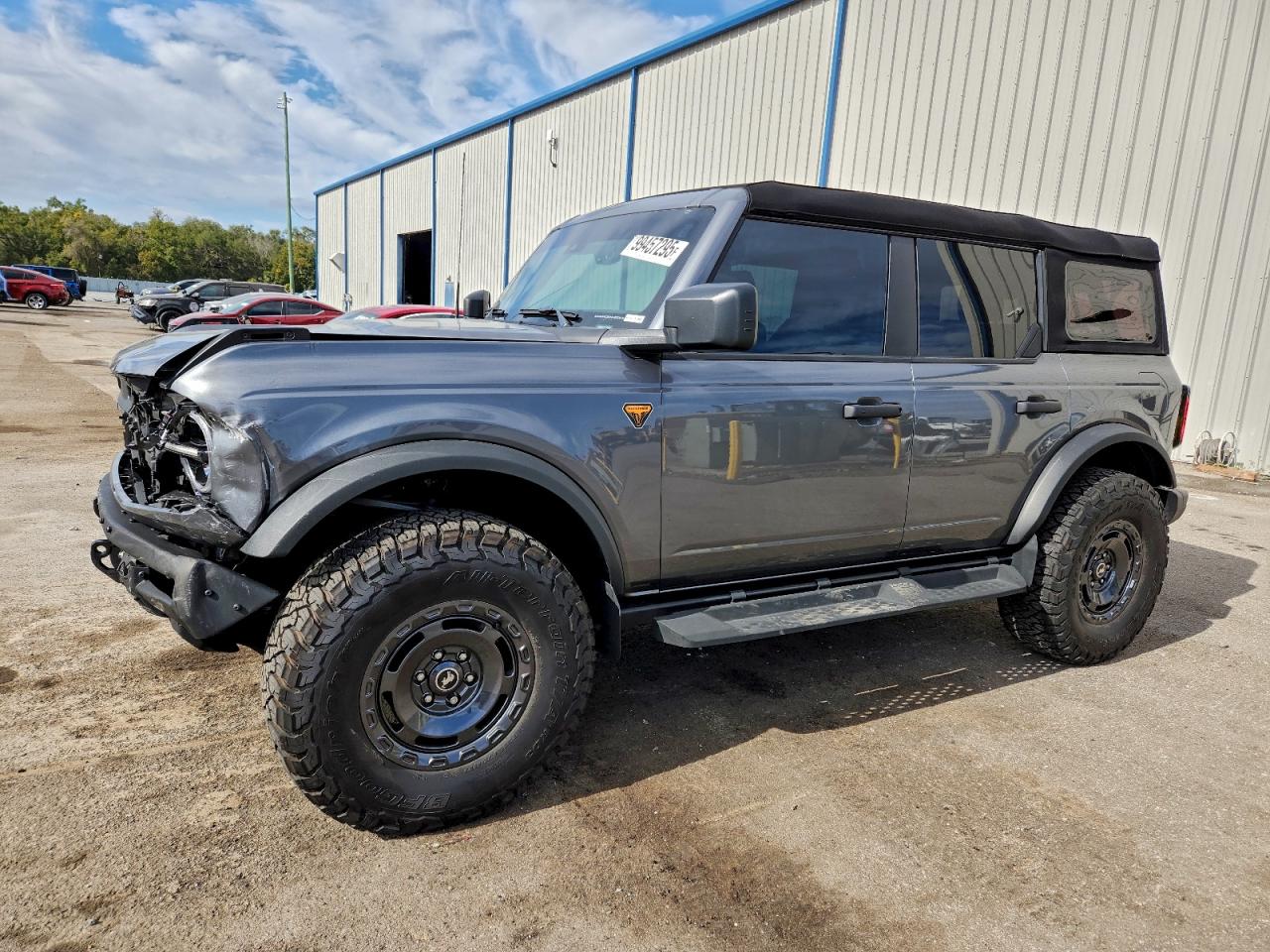 FORD BRONCO BAD 2024