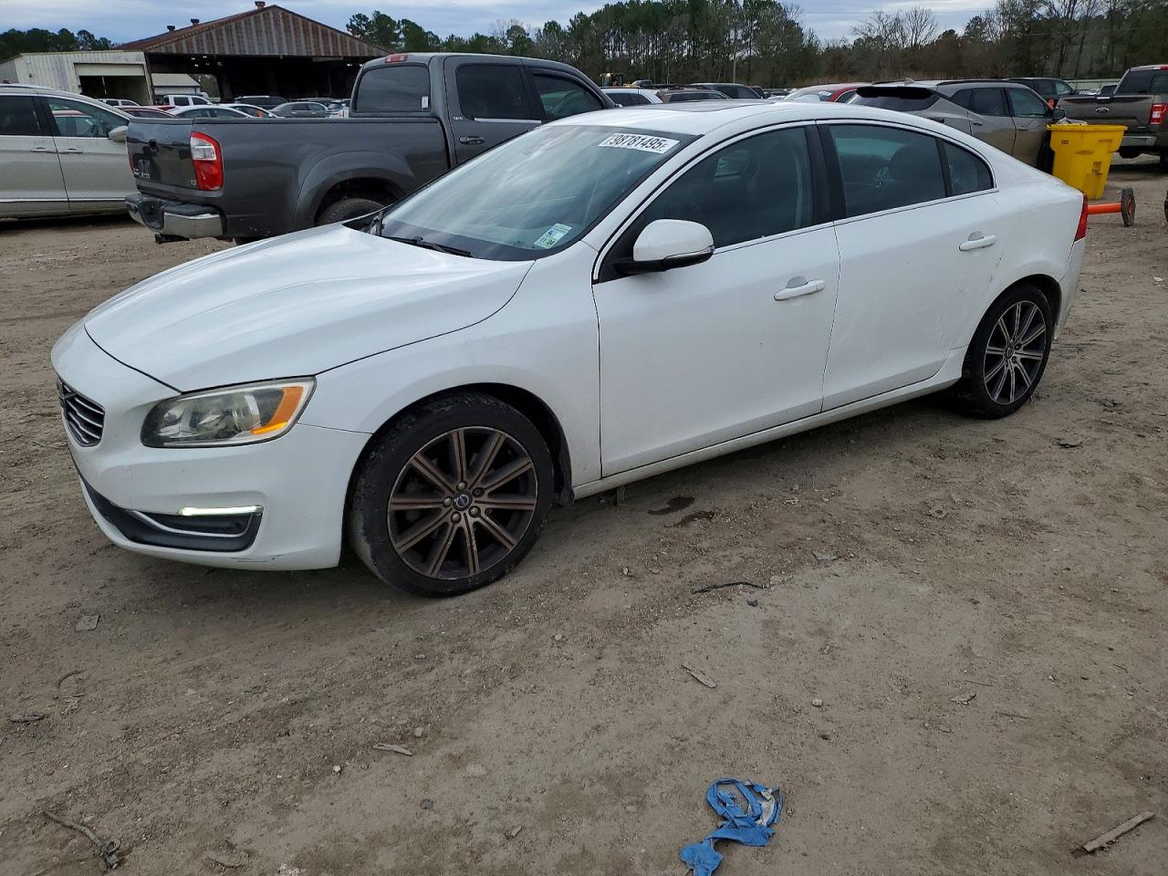 VOLVO S60 2016