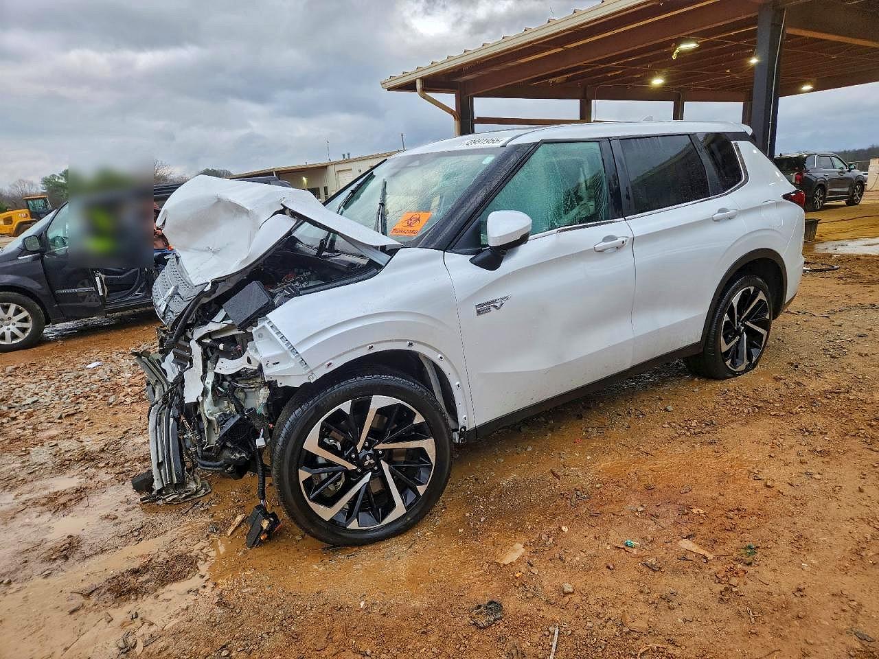 MITSUBISHI OUTLANDER 2025