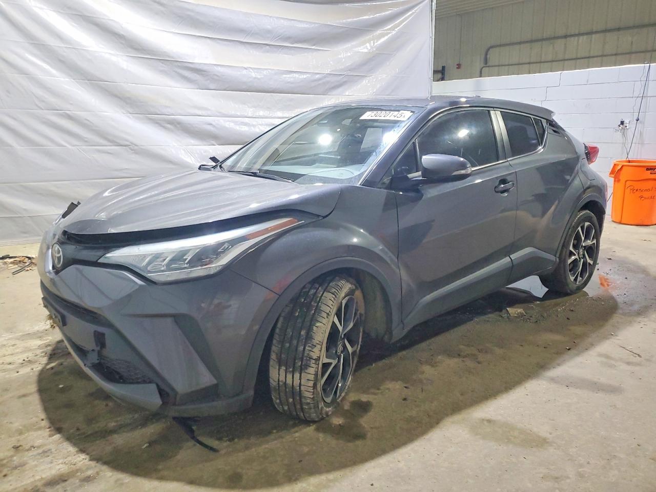 TOYOTA C-HR 2021