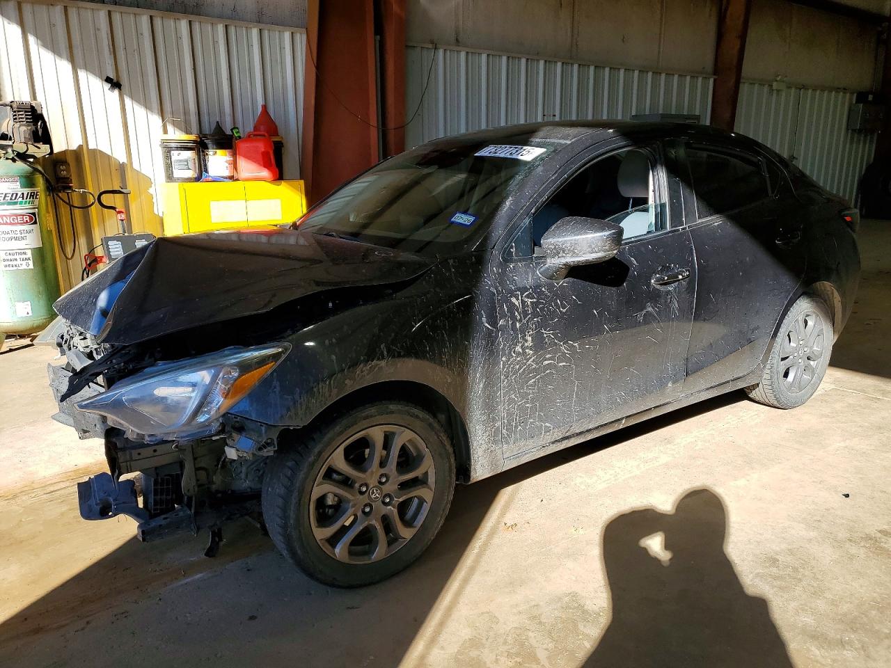 TOYOTA YARIS 2019