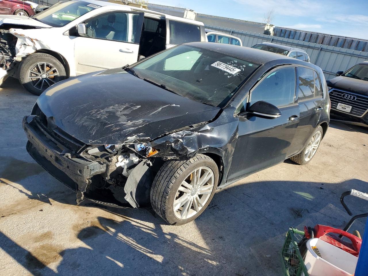 VOLKSWAGEN GOLF 2015