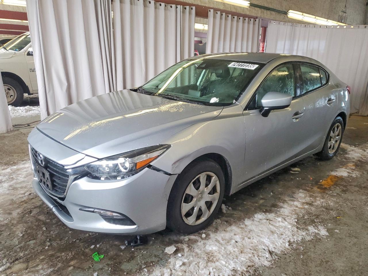 MAZDA 3 2018