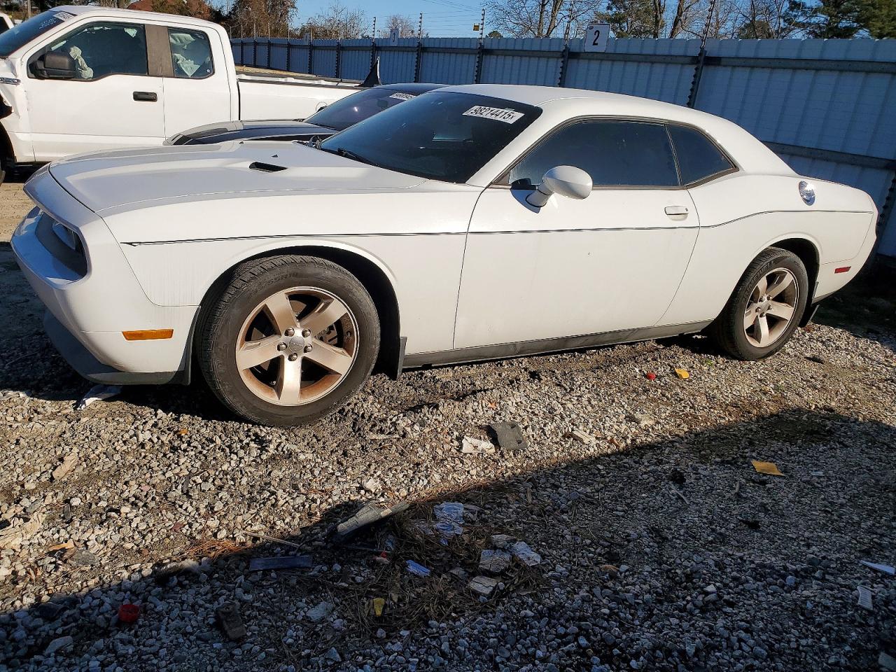 DODGE CHALLENGER 2013