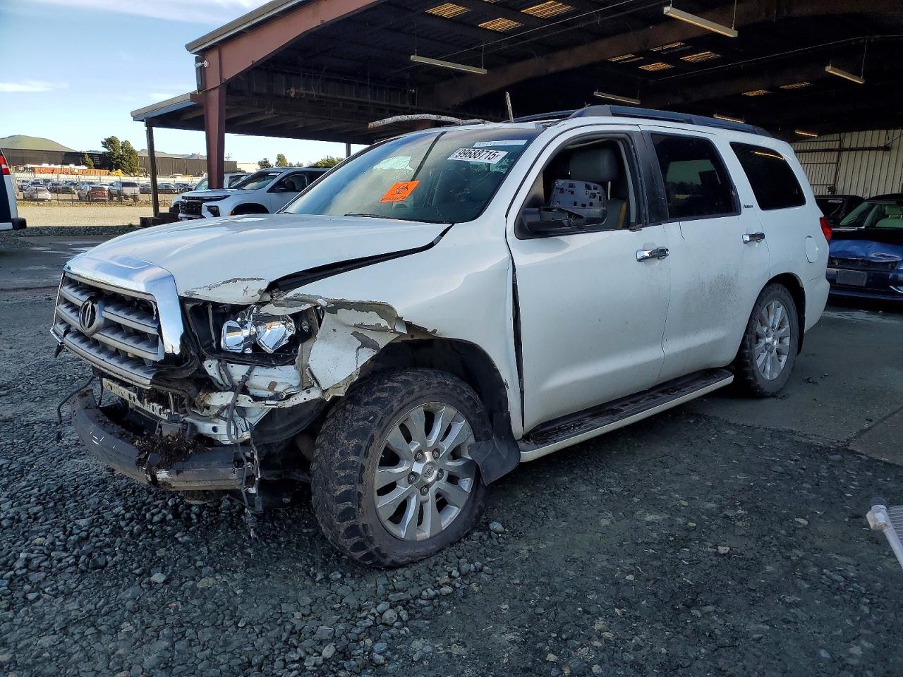 TOYOTA SEQUOIA 2011