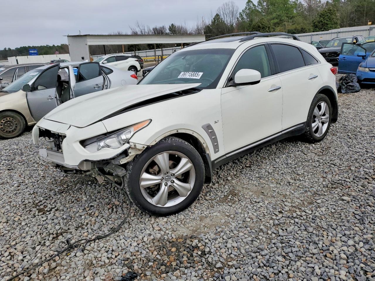 INFINITI FX35 2010