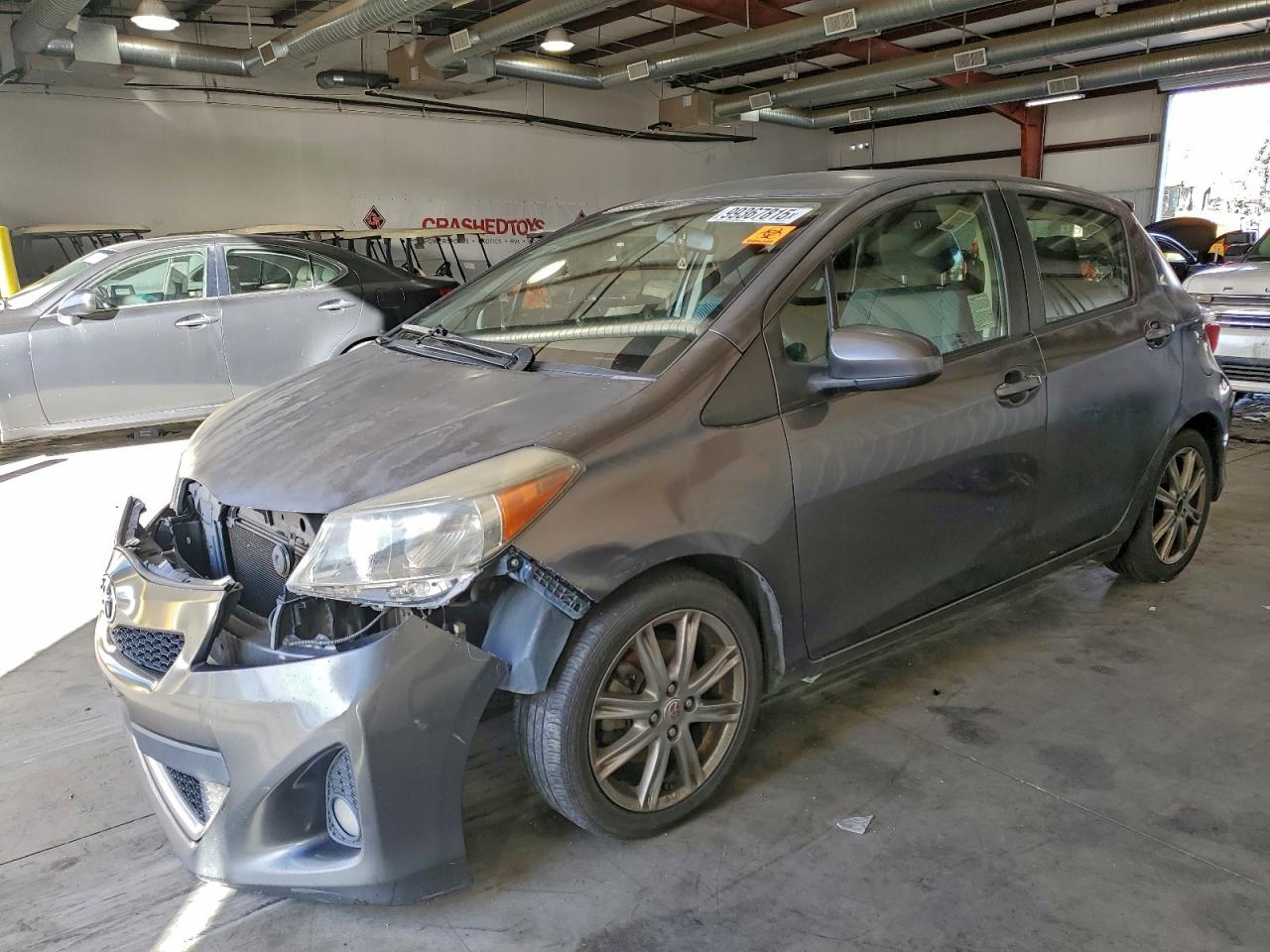 TOYOTA YARIS 2014