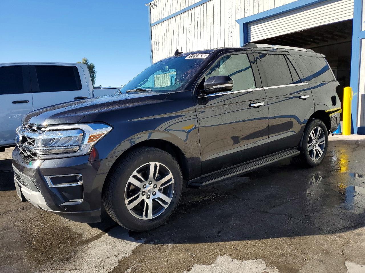 FORD EXPEDITION 2024