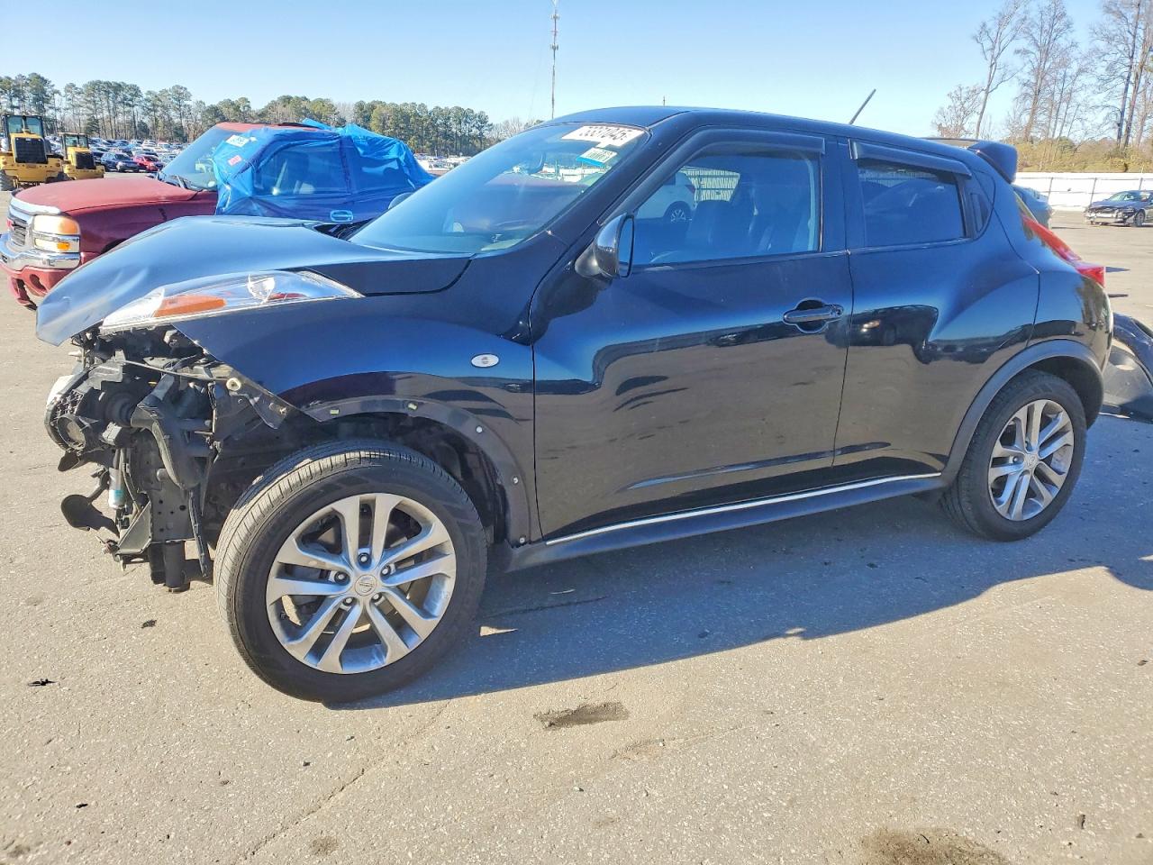 NISSAN JUKE 2013