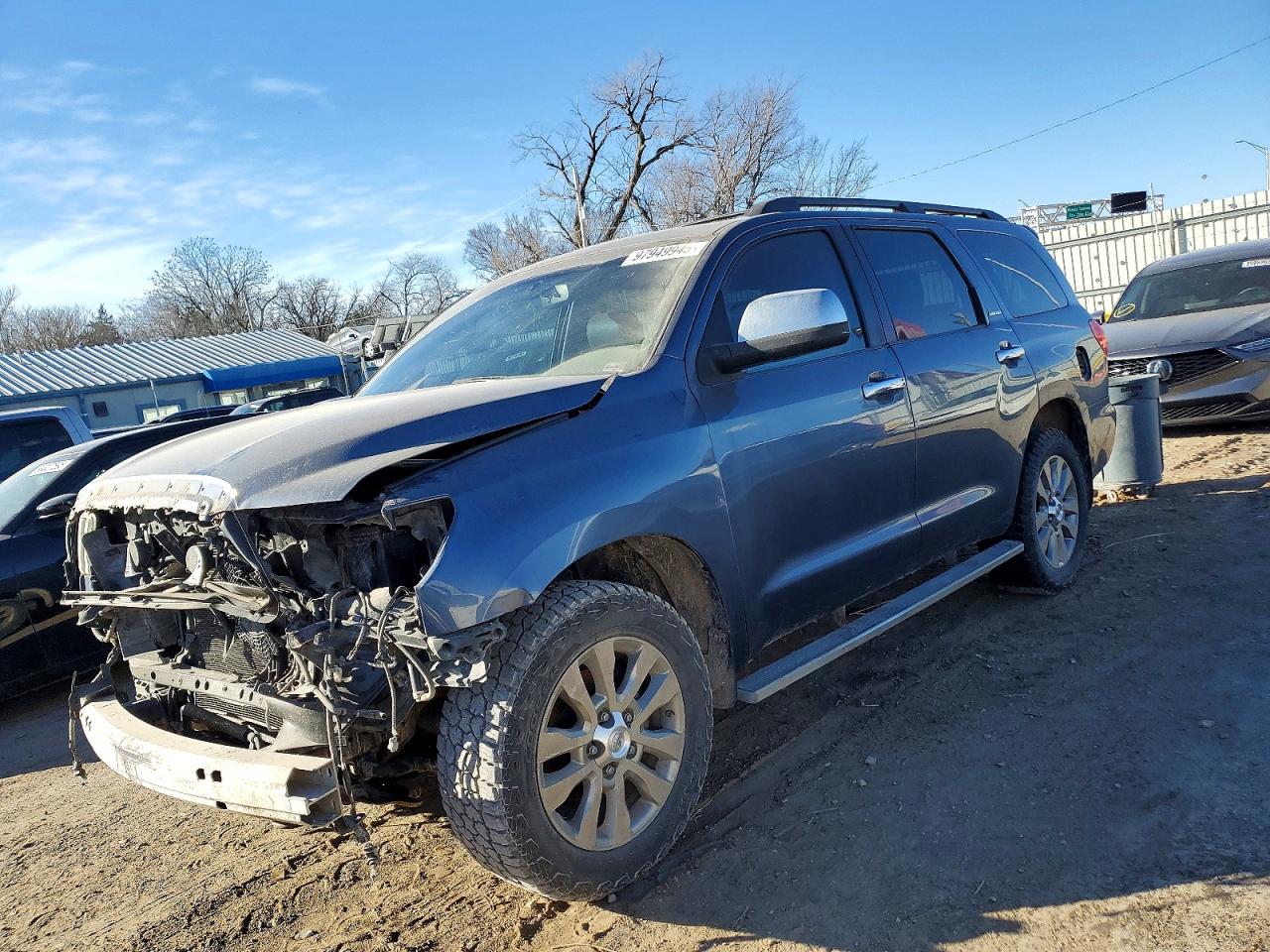 TOYOTA SEQUOIA 2010