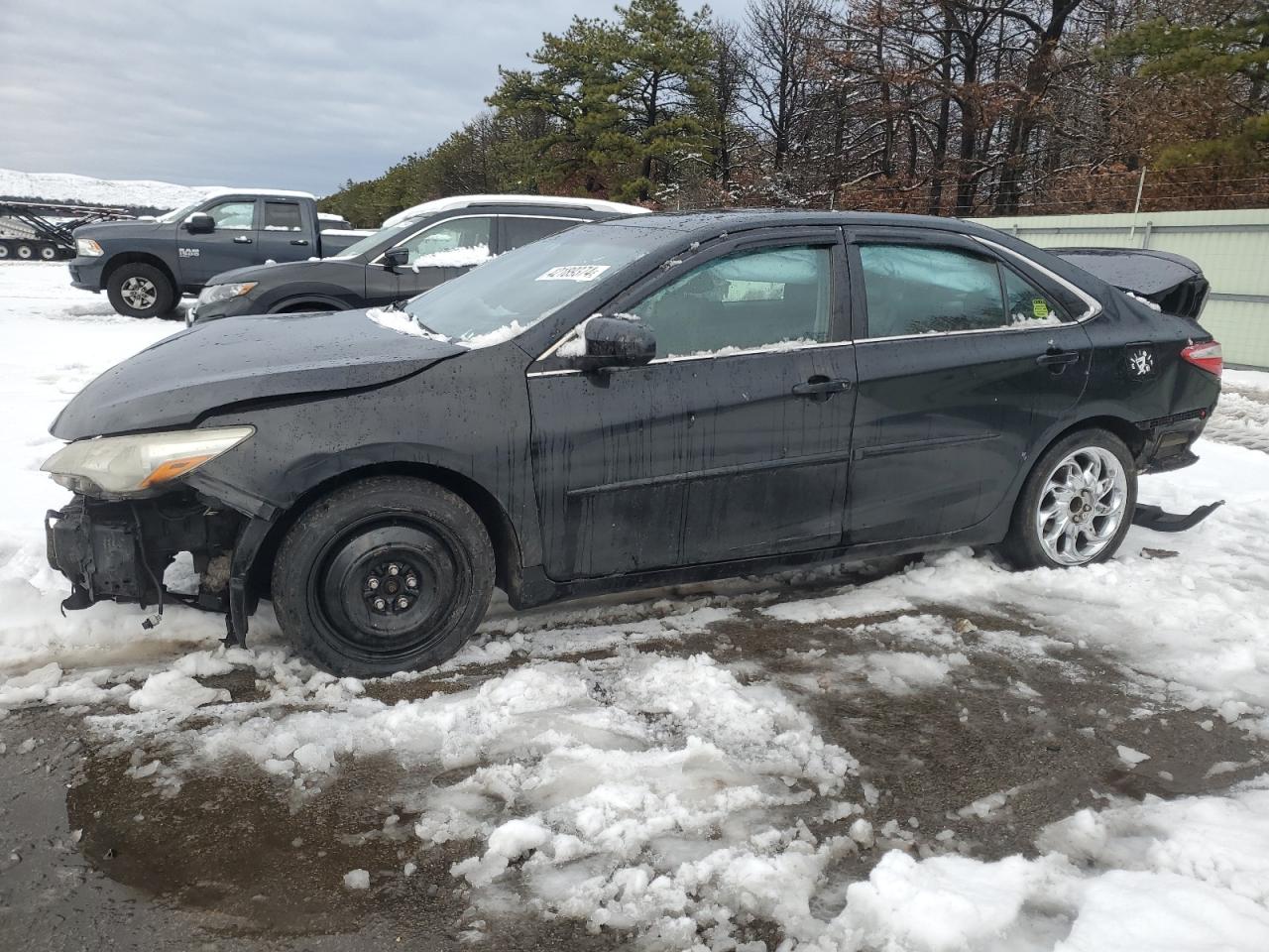 TOYOTA CAMRY LE 2015