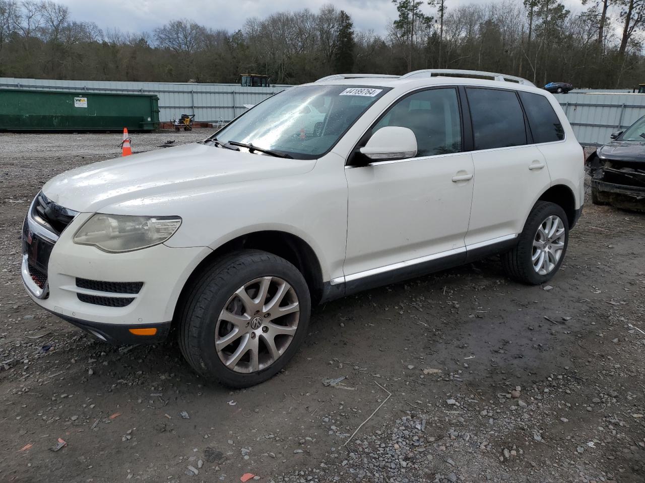VOLKSWAGEN TOUAREG 2 2009