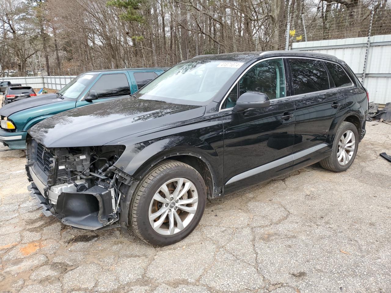 AUDI Q7 2017