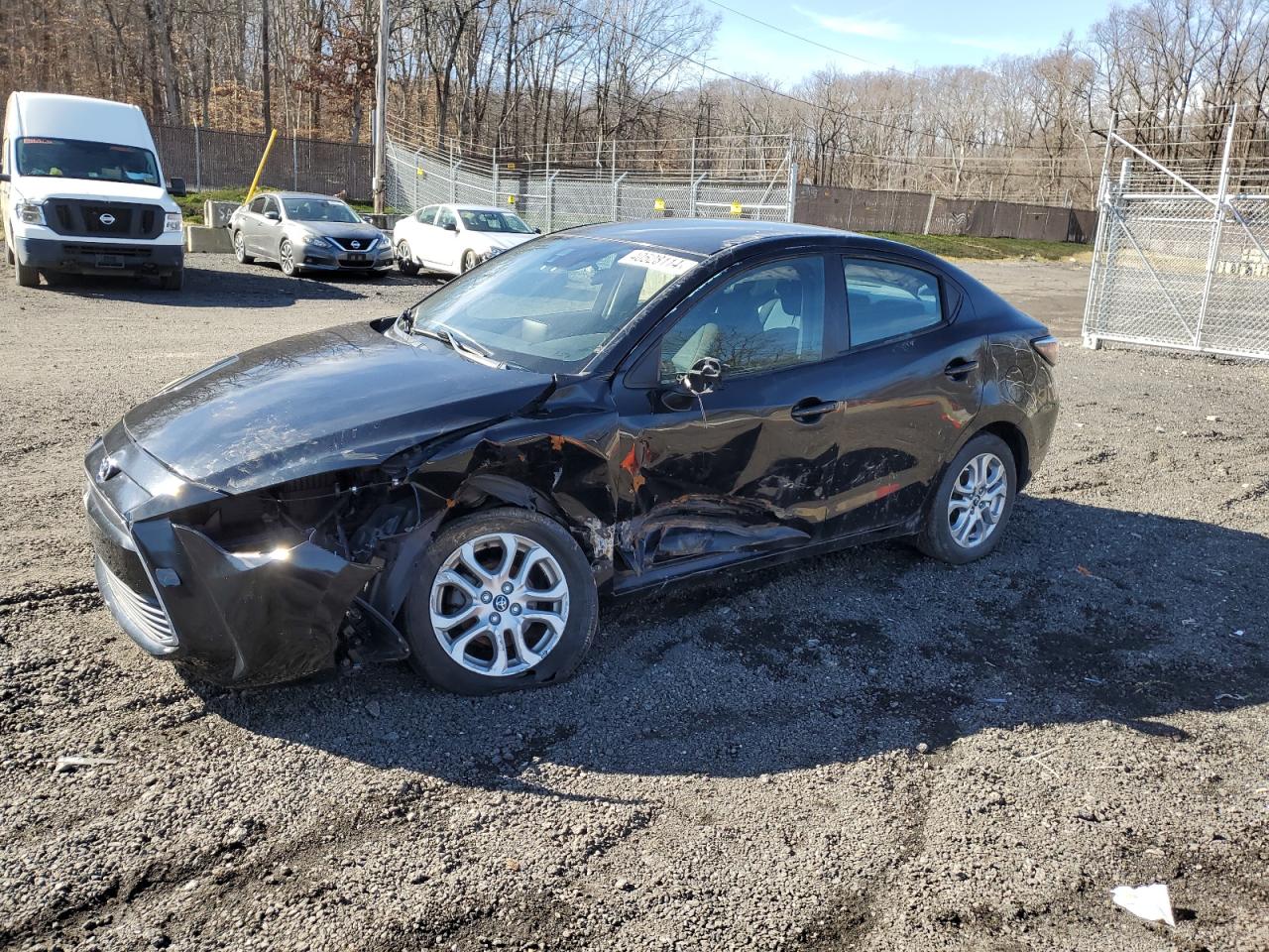 TOYOTA YARIS 2017