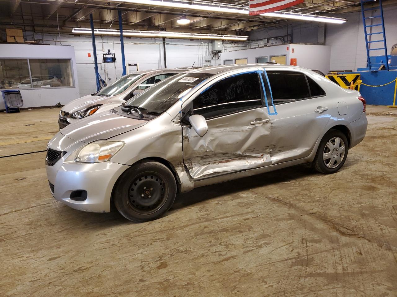 TOYOTA YARIS 2012