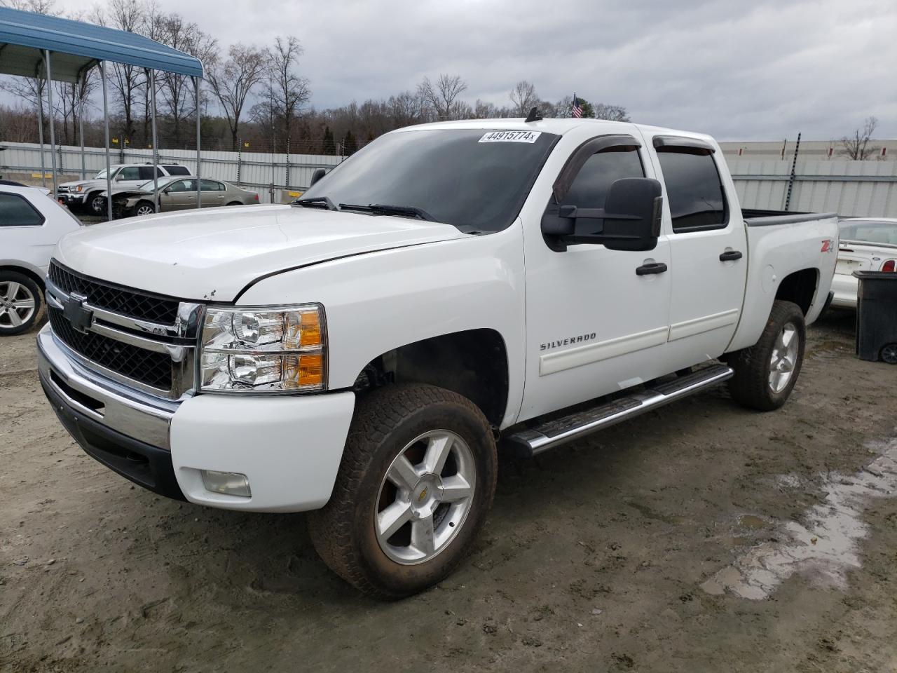 CHEVROLET SILVERADO 2011