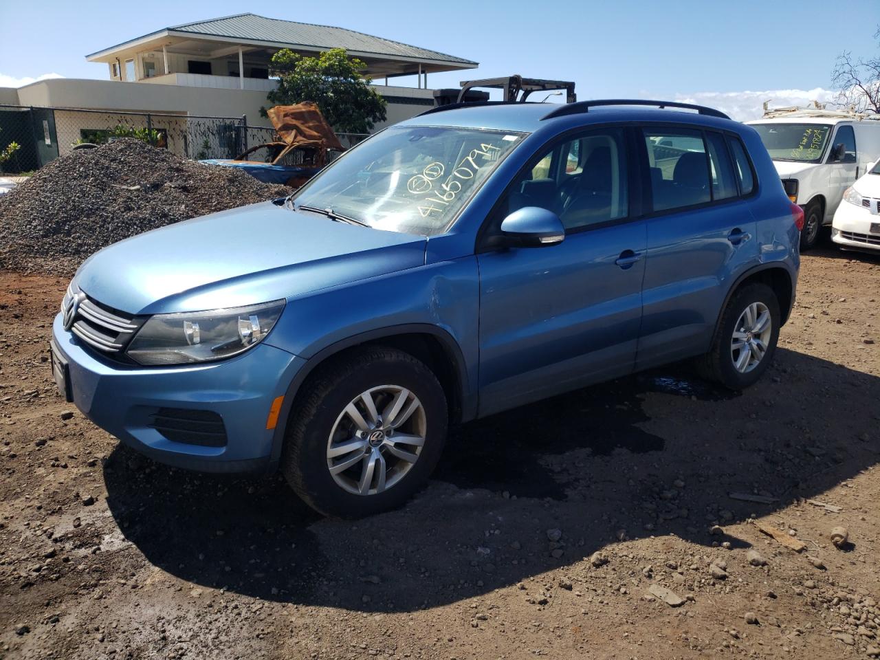 VOLKSWAGEN TIGUAN S 2017