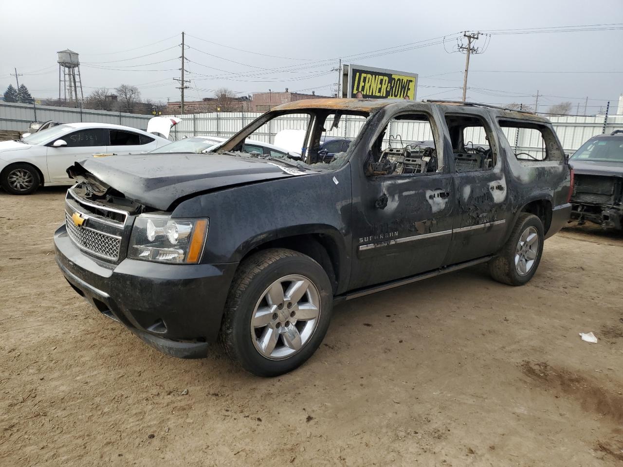 CHEVROLET Suburban K 2012