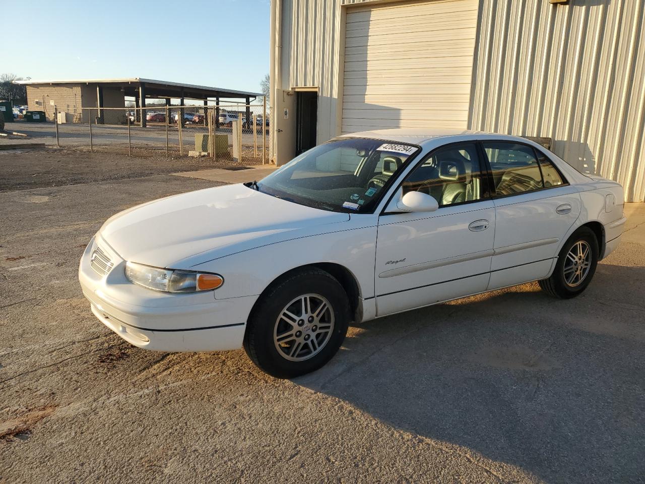 BUICK REGAL 2001