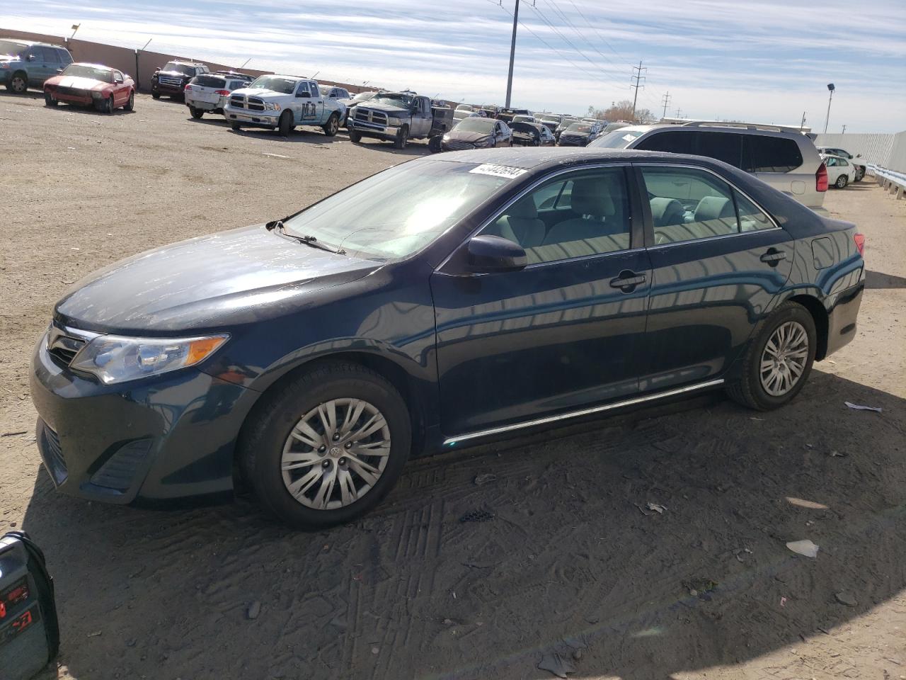 TOYOTA CAMRY 2014