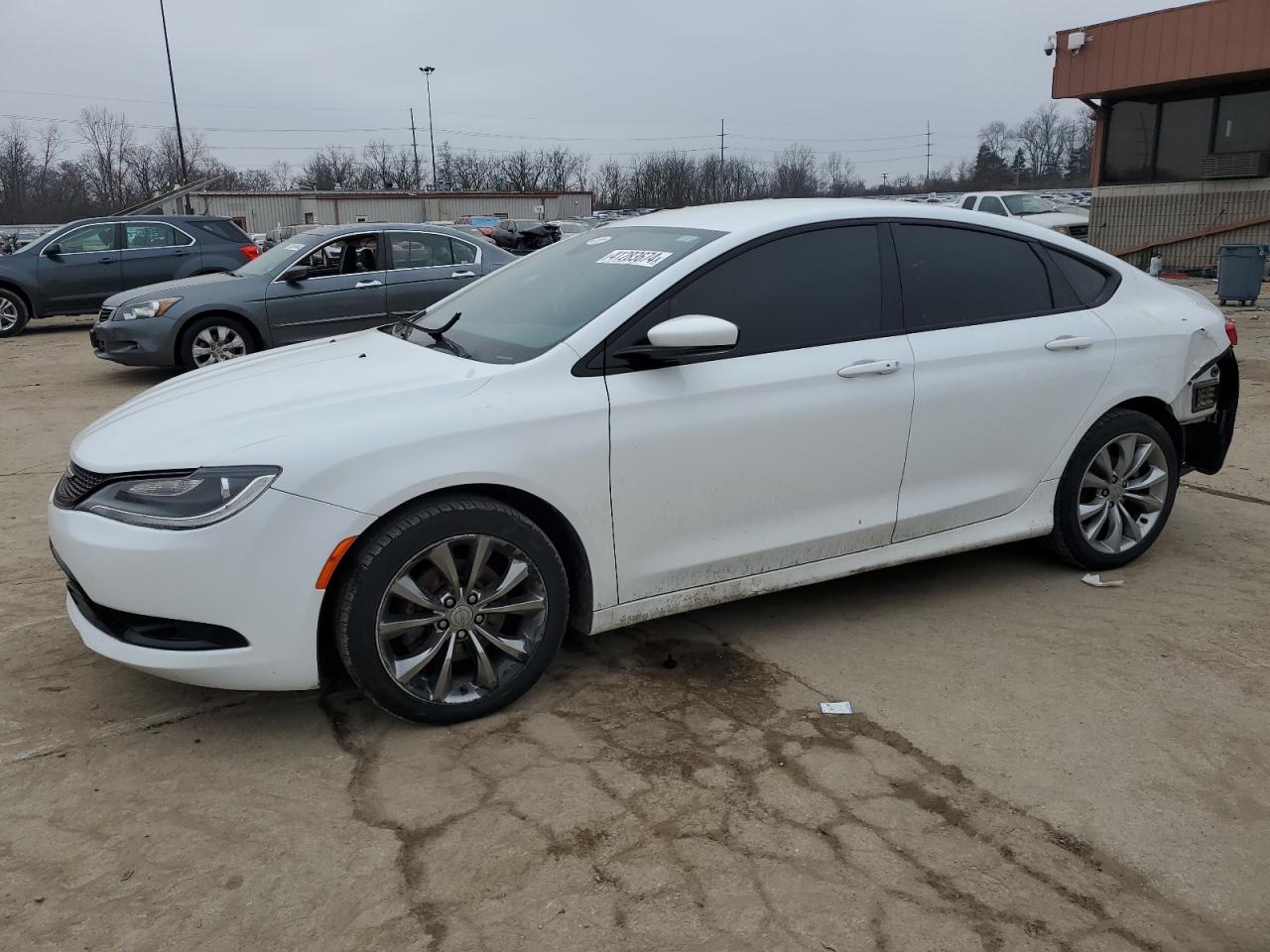 CHRYSLER 200 2015