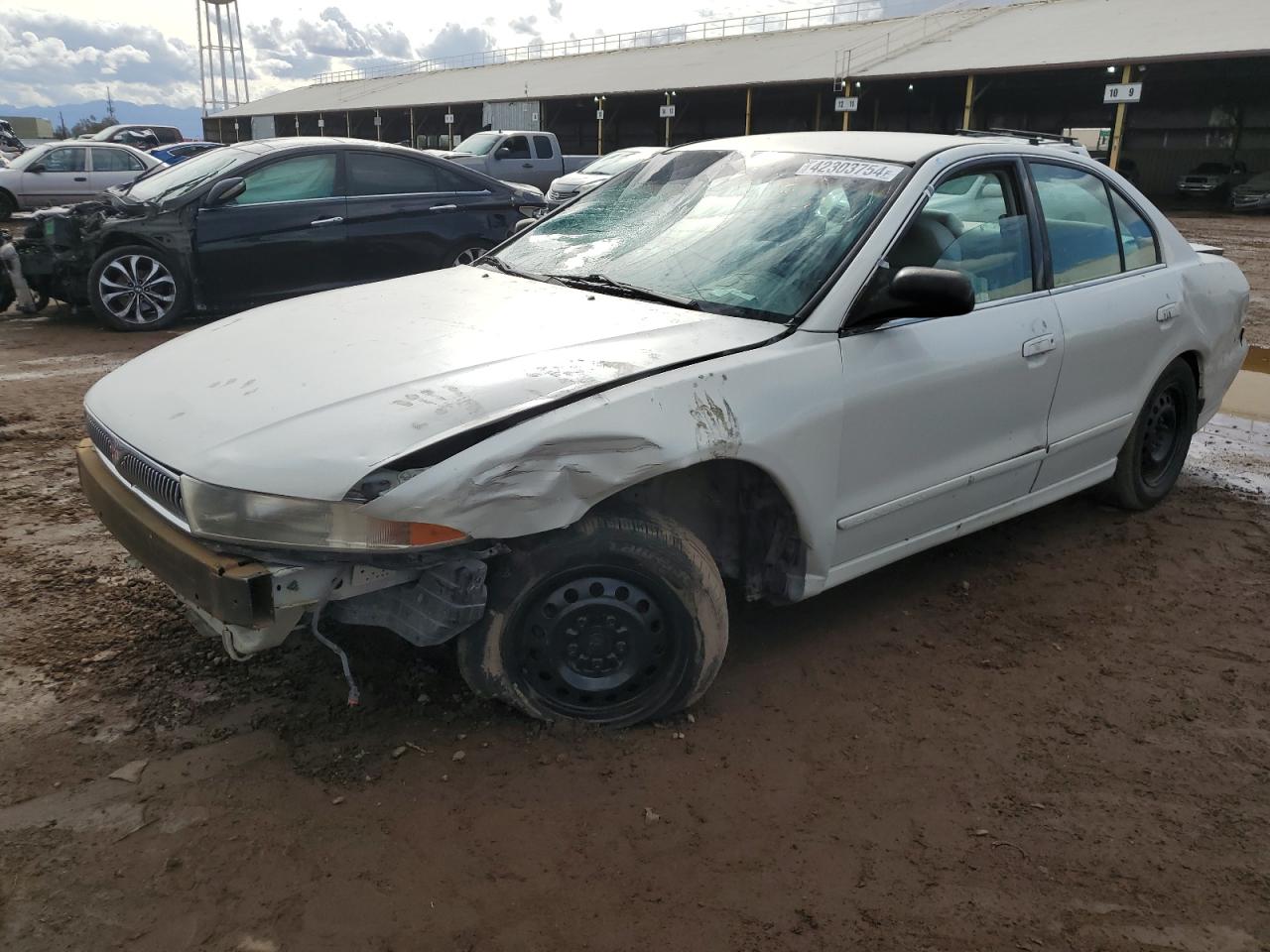 MITSUBISHI GALANT ES 2001