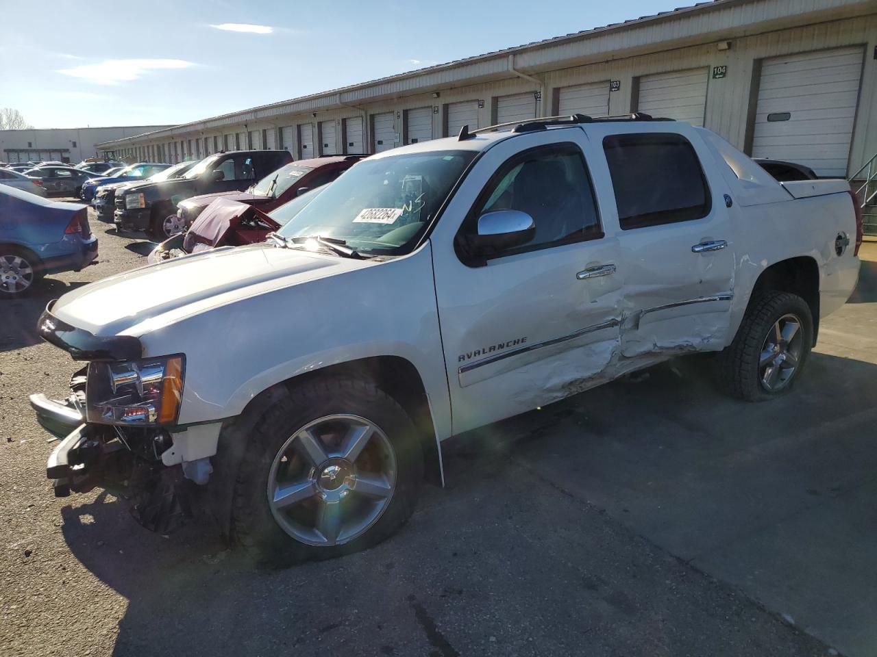 CHEVROLET AVALANCHE 2013