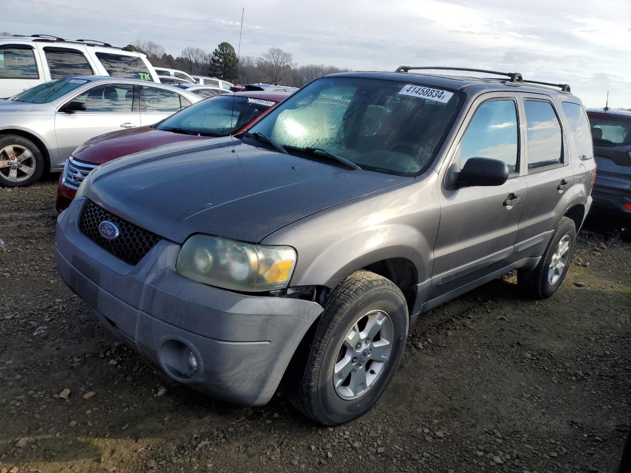 FORD ESCAPE 2005